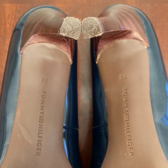 Hilfiger Navy Patent Heels, Knotted Bow - Picture 7 of 10